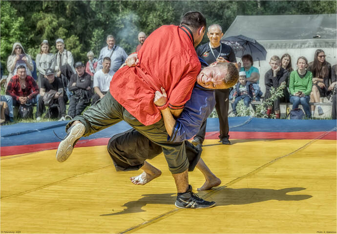 Борьба «Корэш».