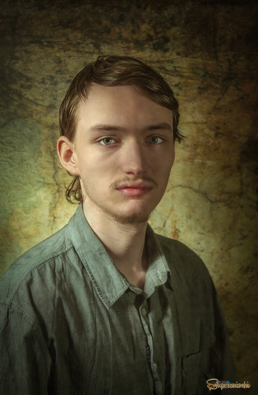 Молодой человек.