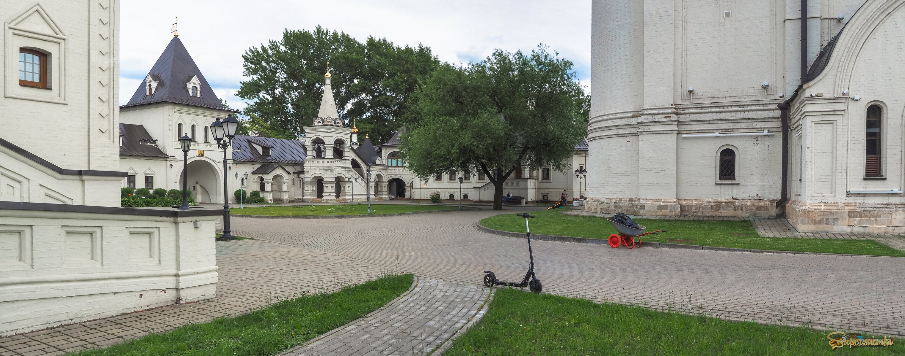 Церковный Дворик