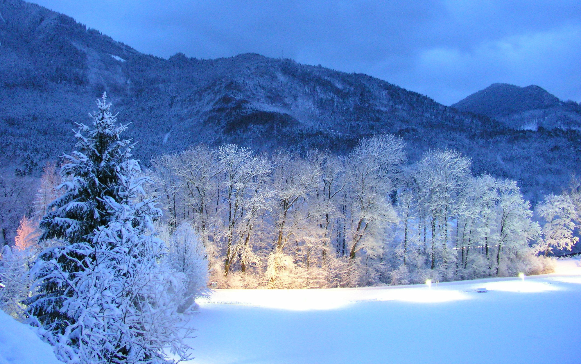 Снежное озеро.