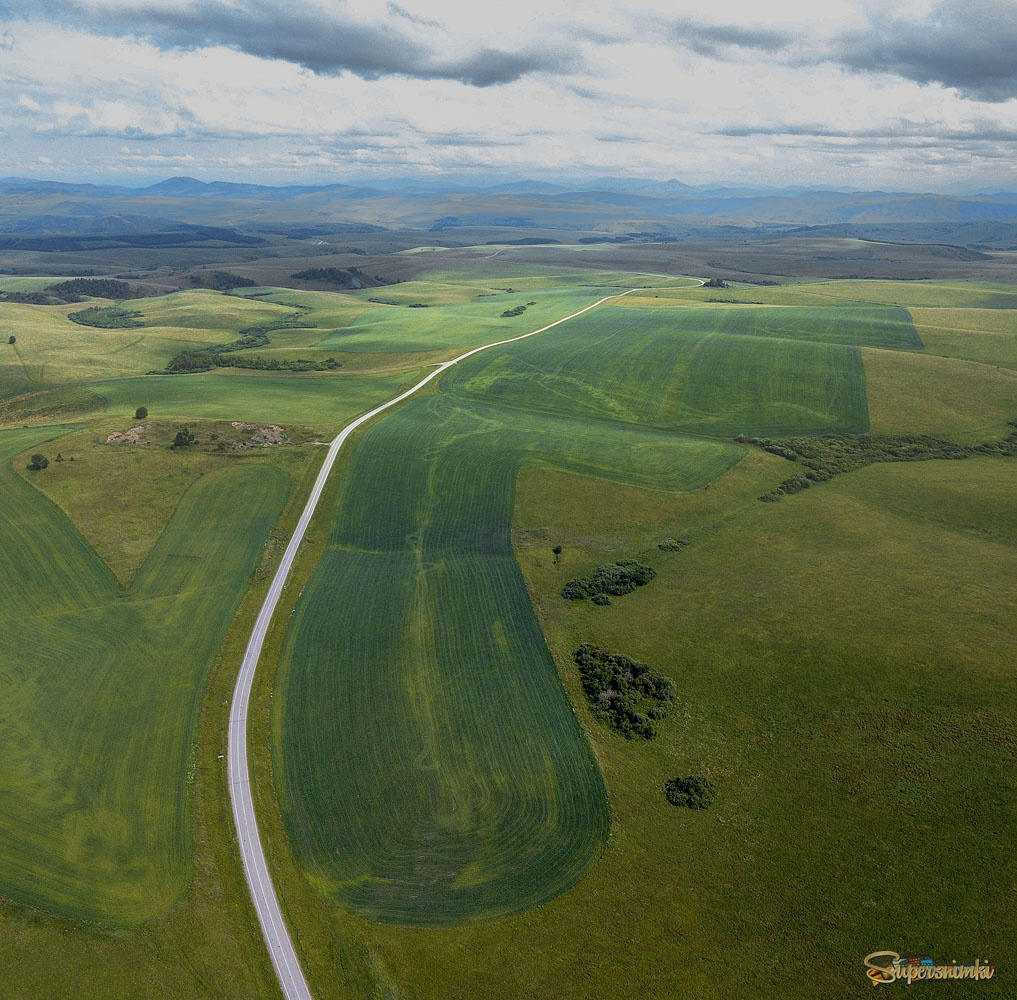 Предгорные просторы 