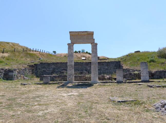 Пантикапеи