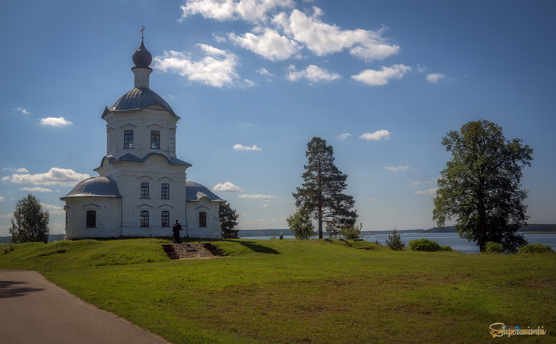 Церковь Воздвижения Честного Креста Господня