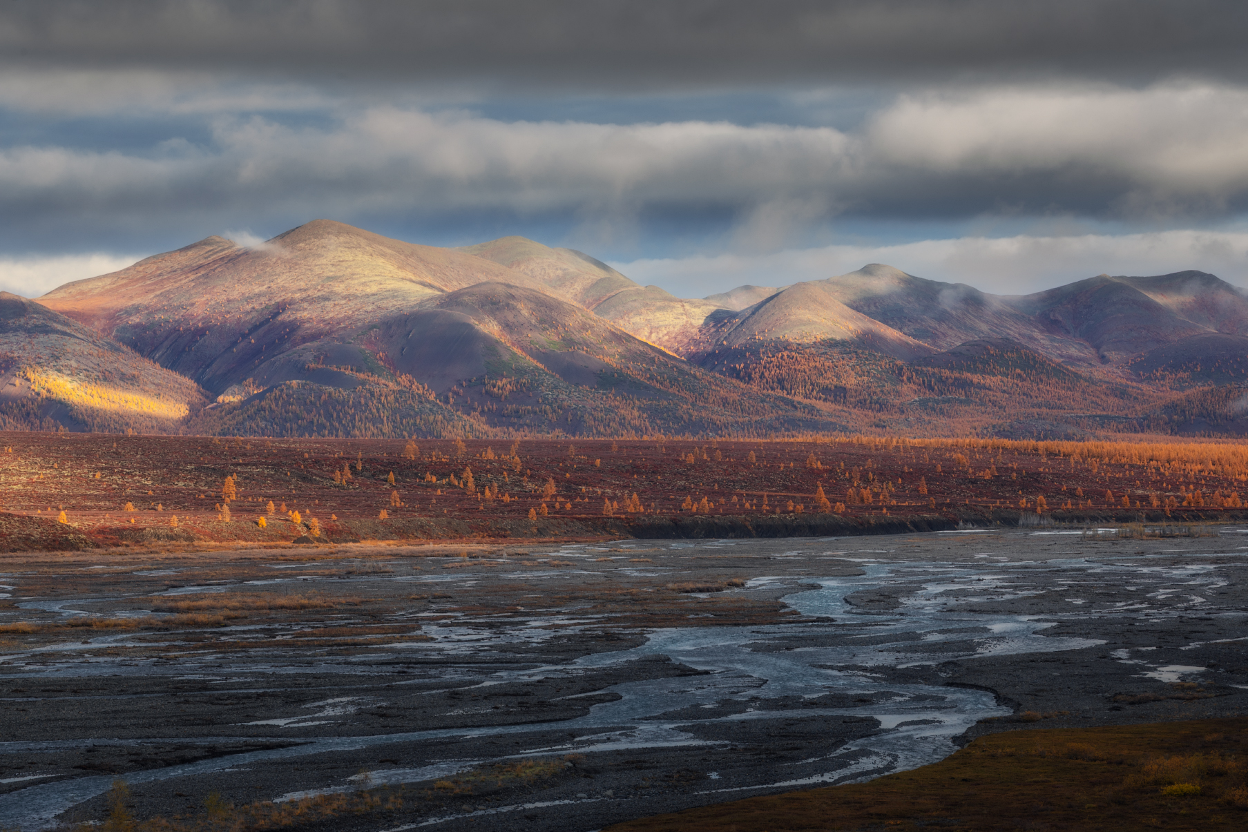 В горах Сунтар-Хаята