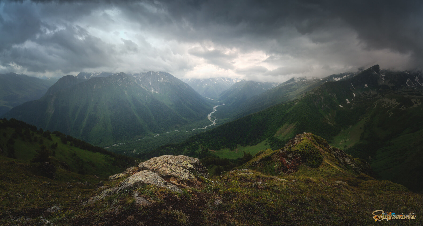 Долина реки Псыш