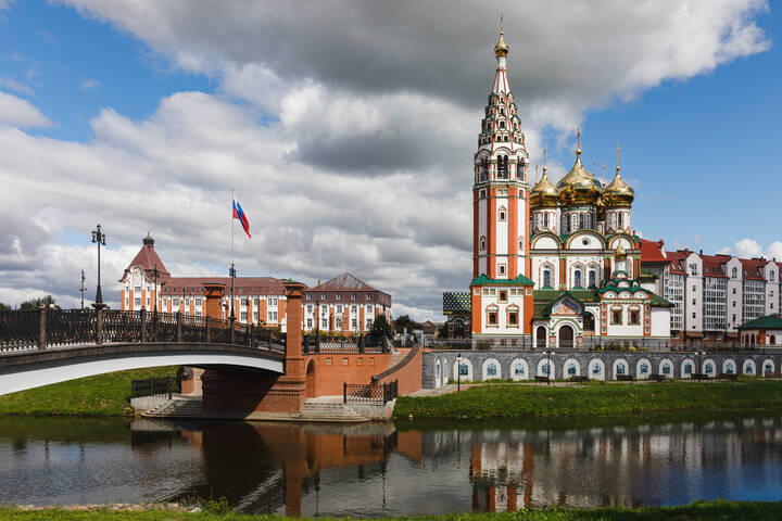Храм Всех Святых