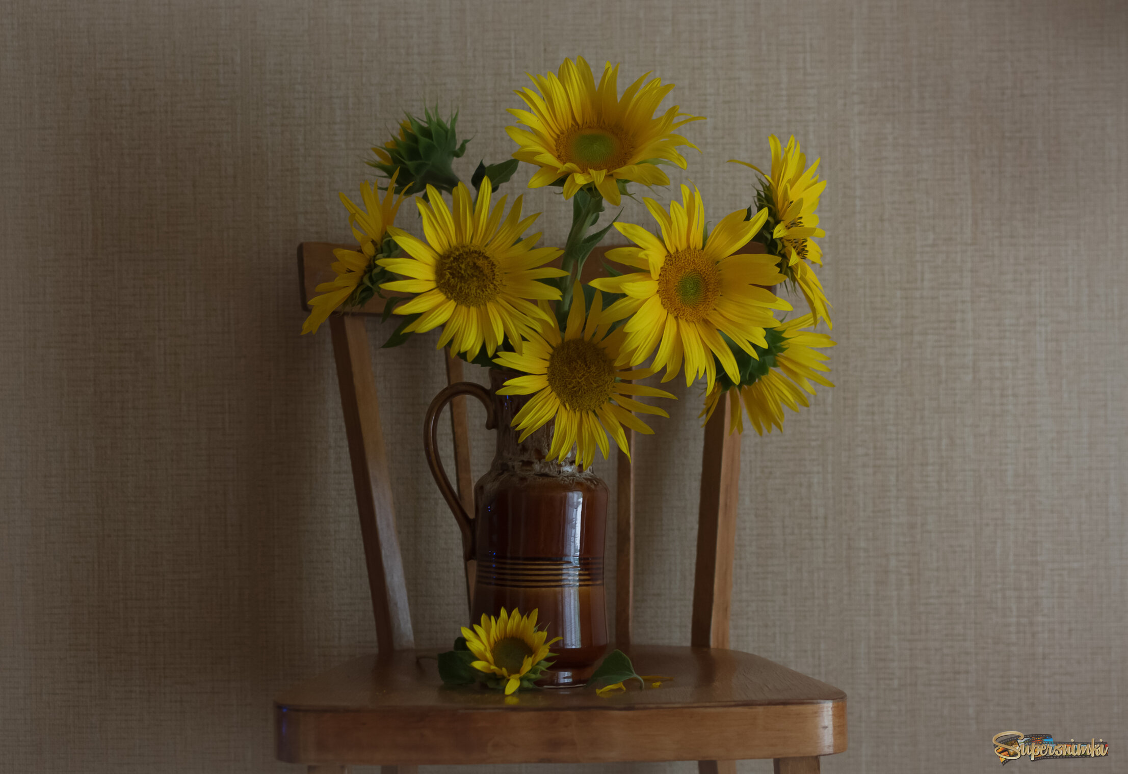 Нам дарит август лета натюрморт....