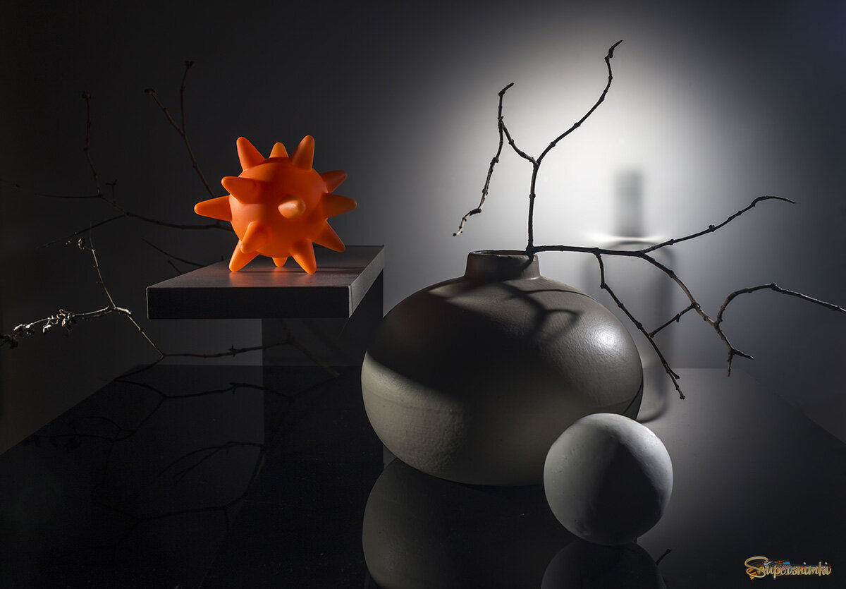 "Круглый и колючий"