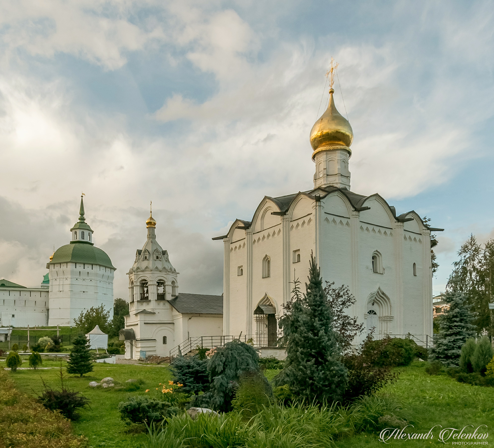 Пятницкое подворье Троице-Сергиевой Лавры в Сергиевом Посаде.
