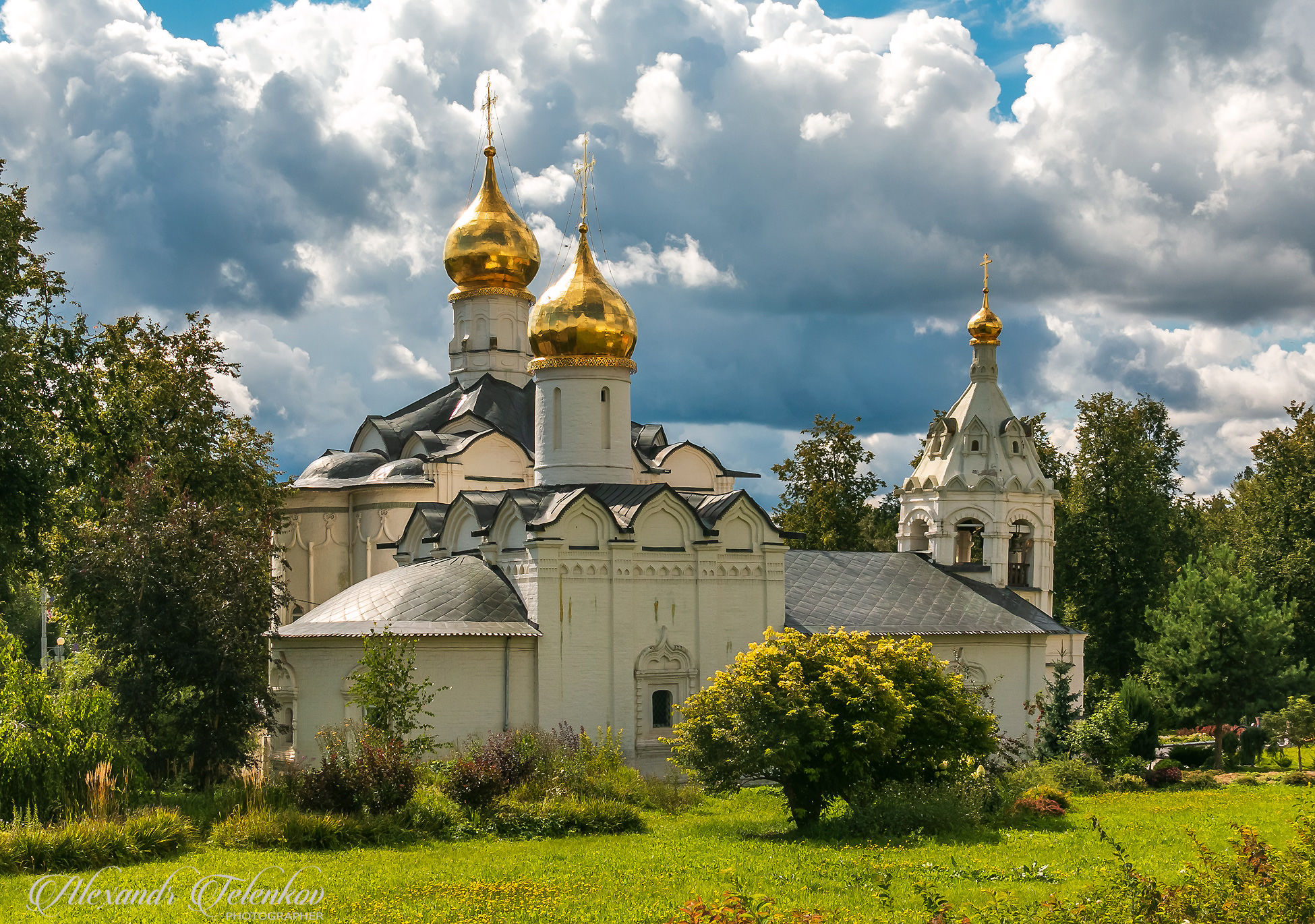 Пятницкое подворье Троице-Сергиевой Лавры в Сергиевом Посаде.