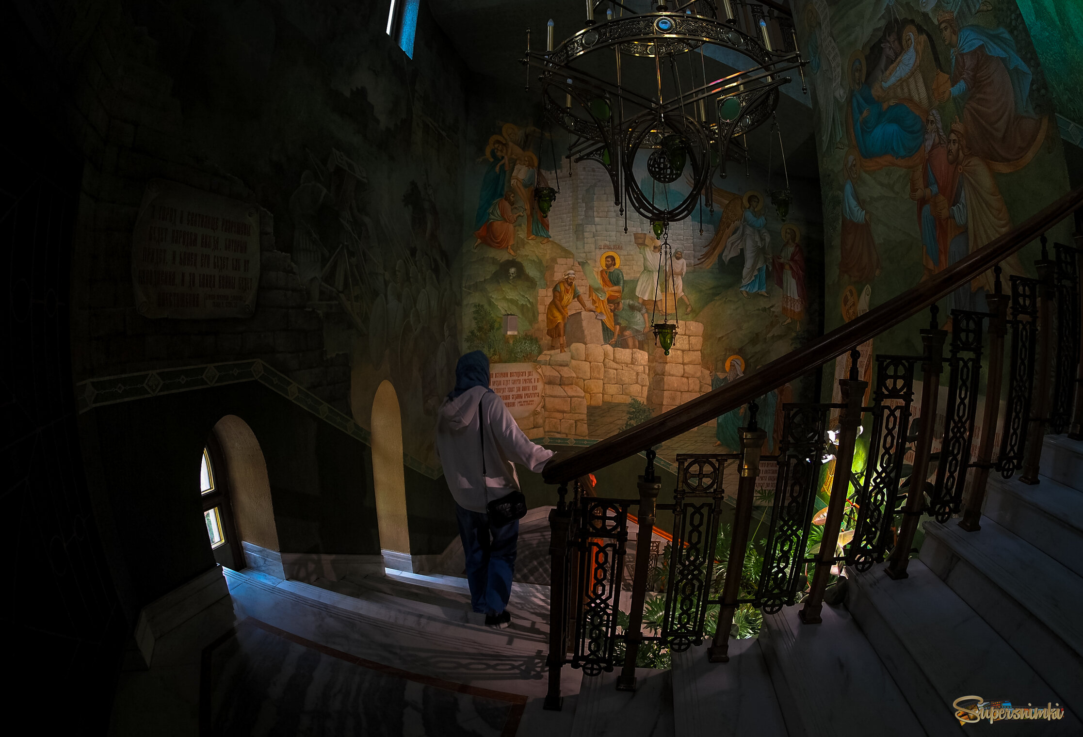 В Храме Новомучеников