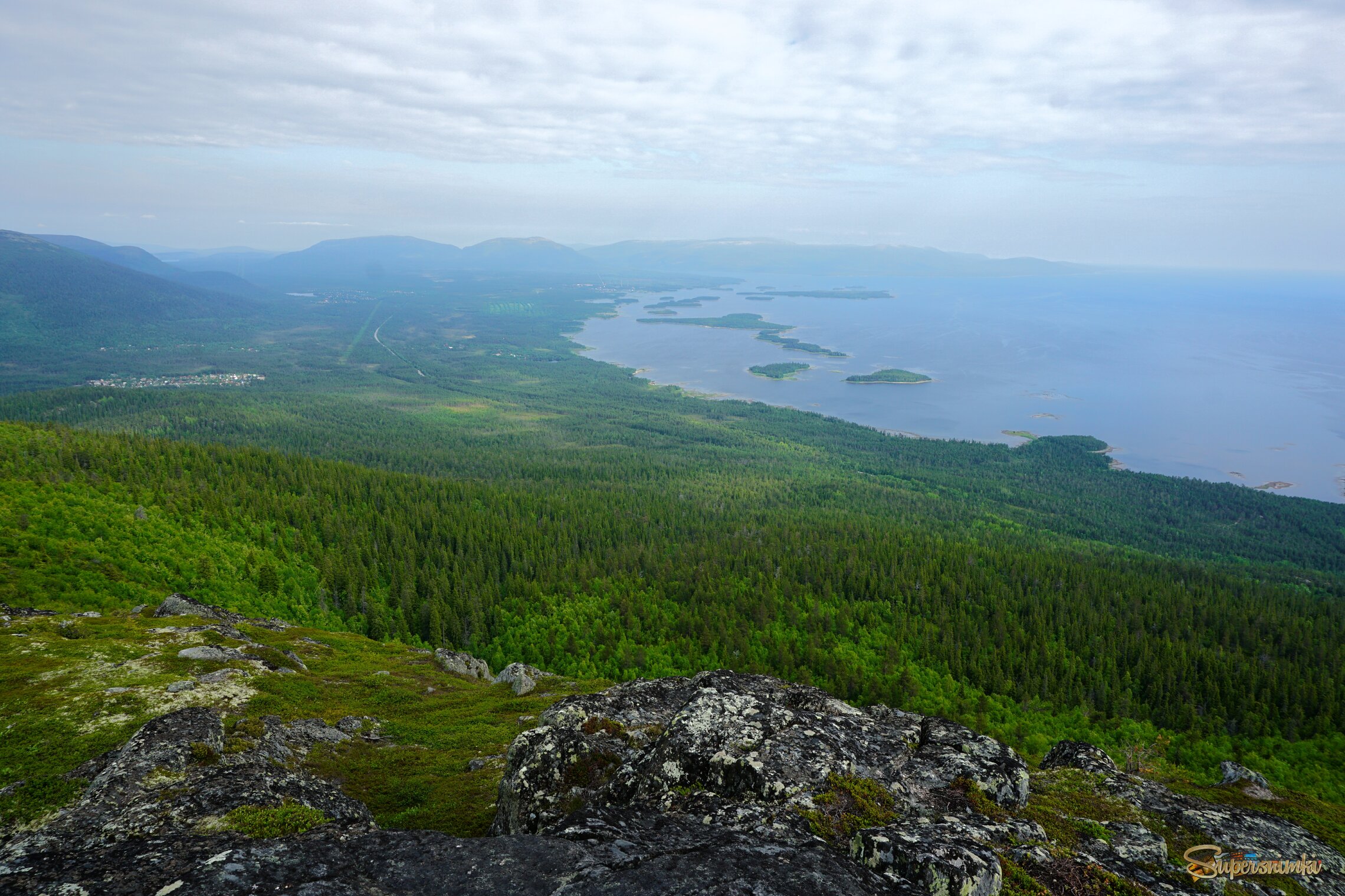 С видом на залив