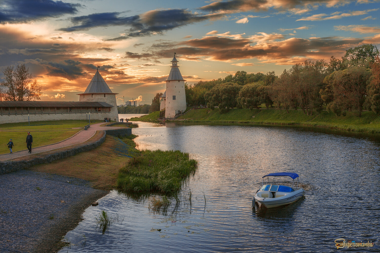 Вечер на Пскове...