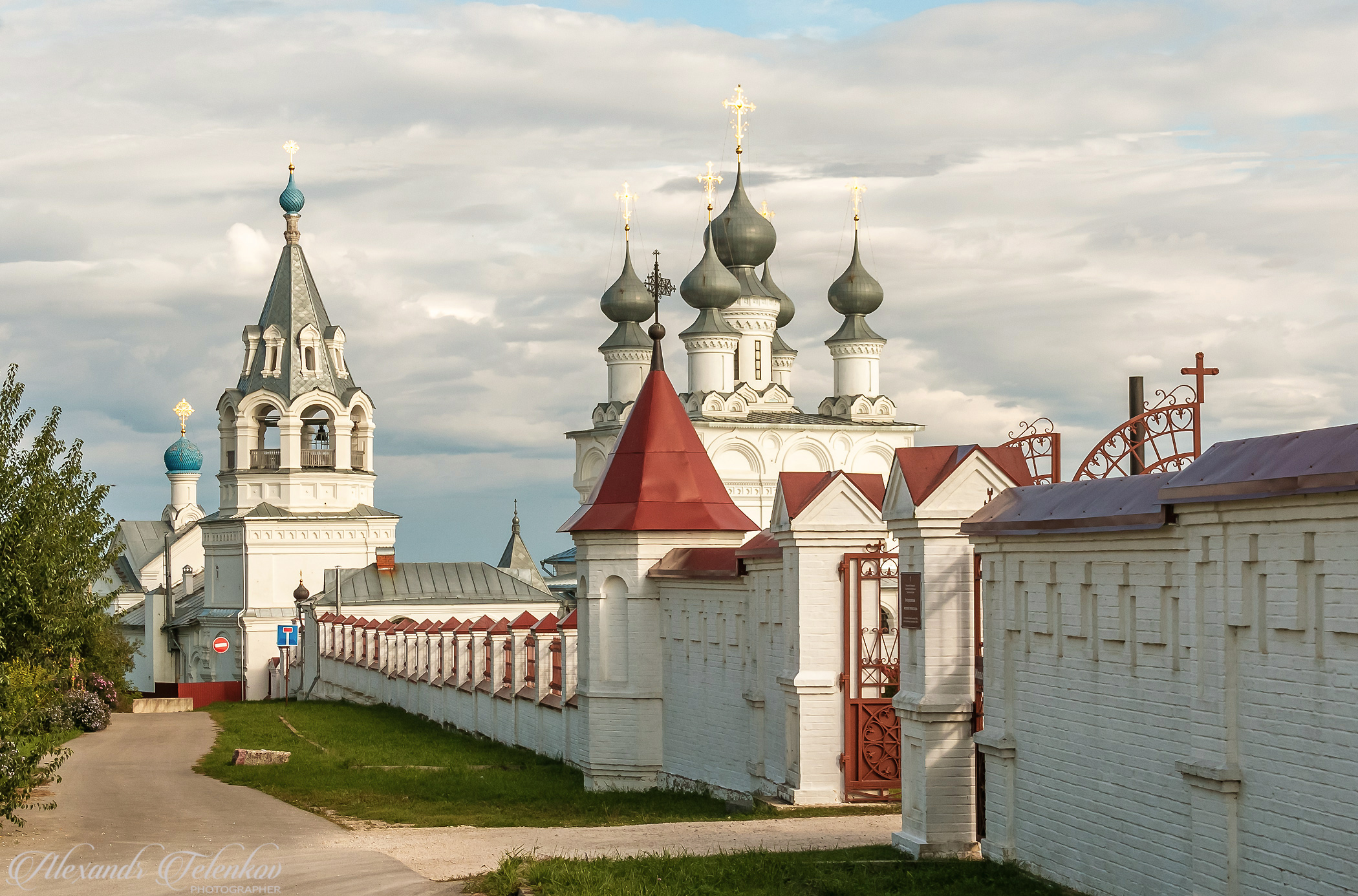 Свято-Воскресенский женский монастырь города Мурома.