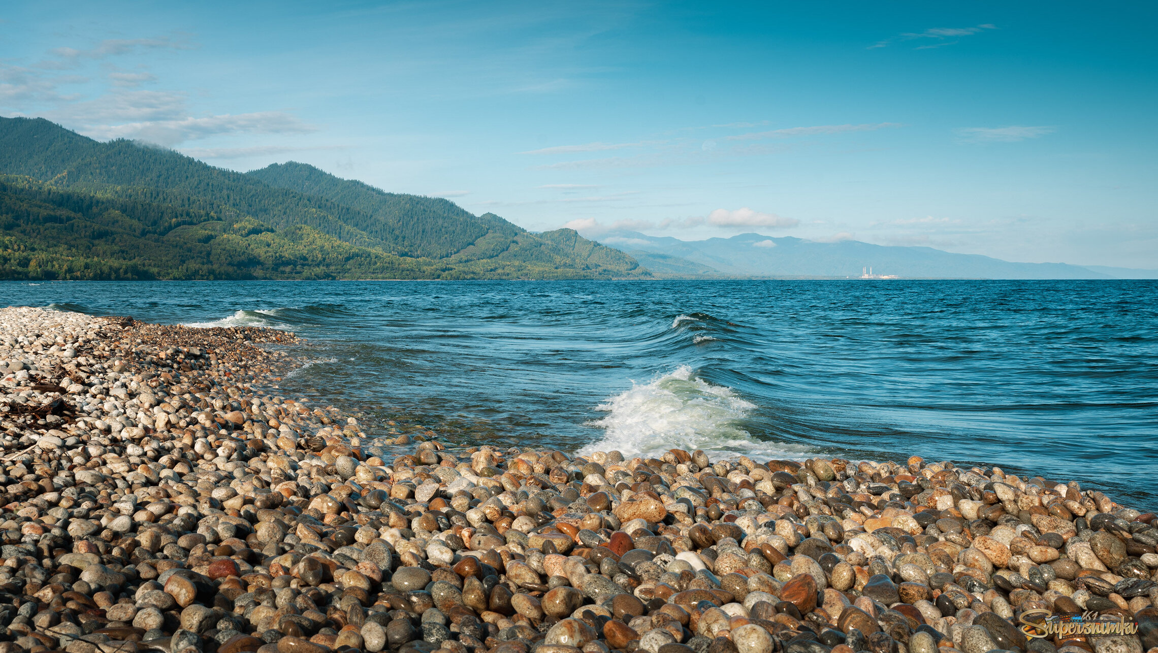 Байкальский берег