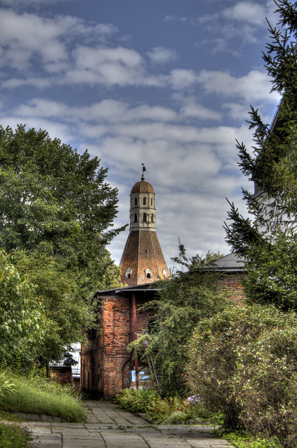 Симонов Успенский монастырь. Солевая башня