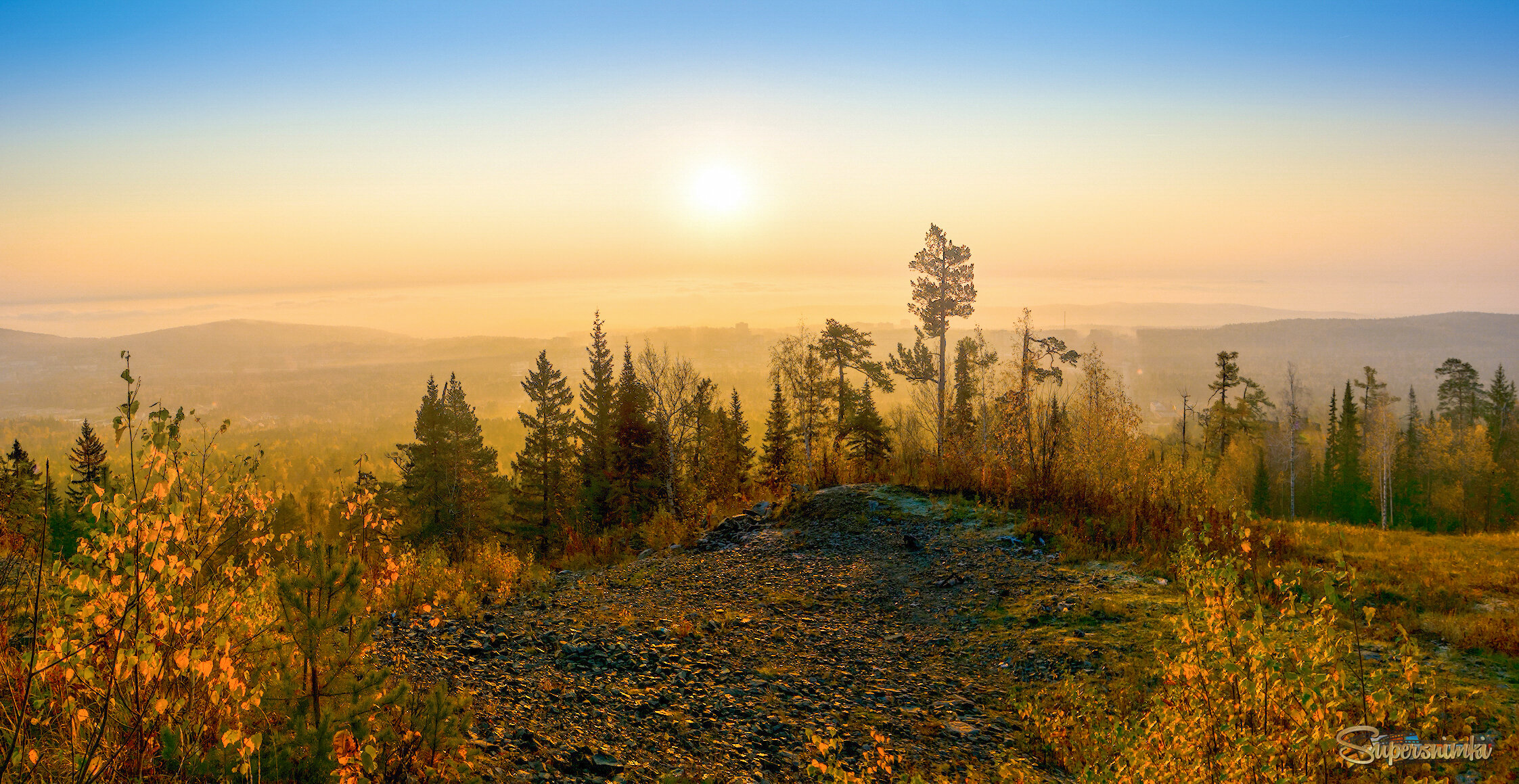 Туманный восход 