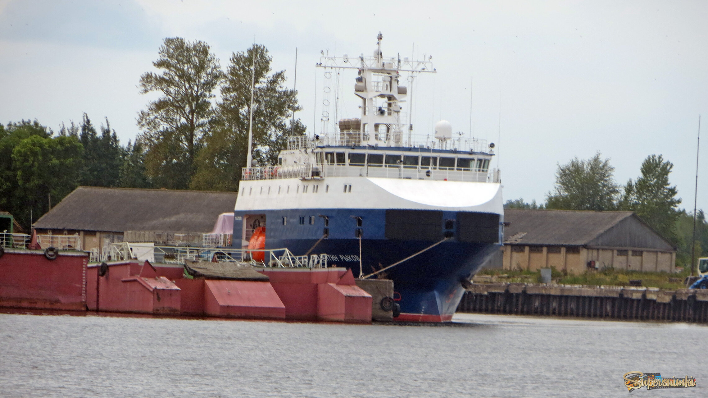 г. Ломоносов. В порту