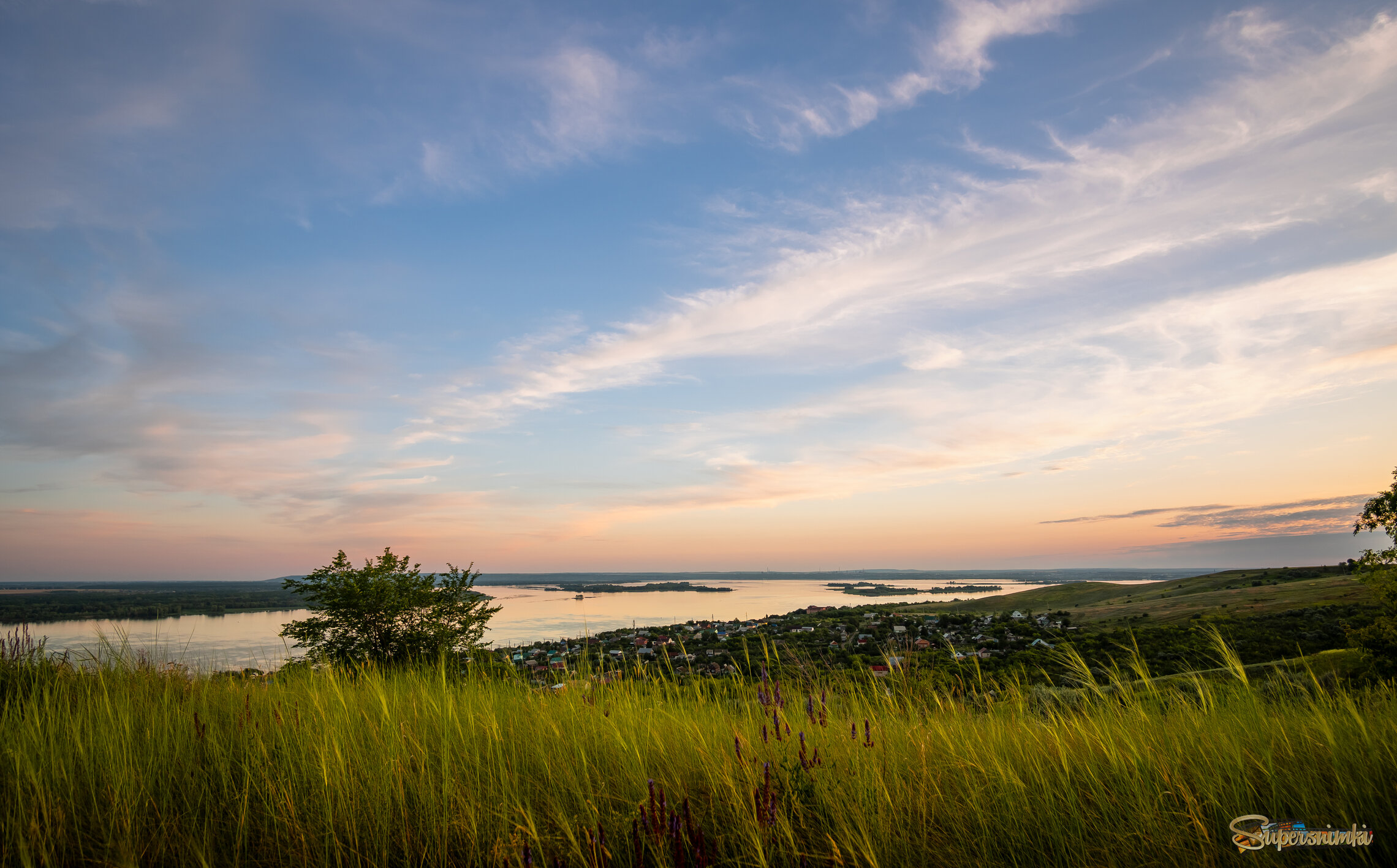Летний вечер.