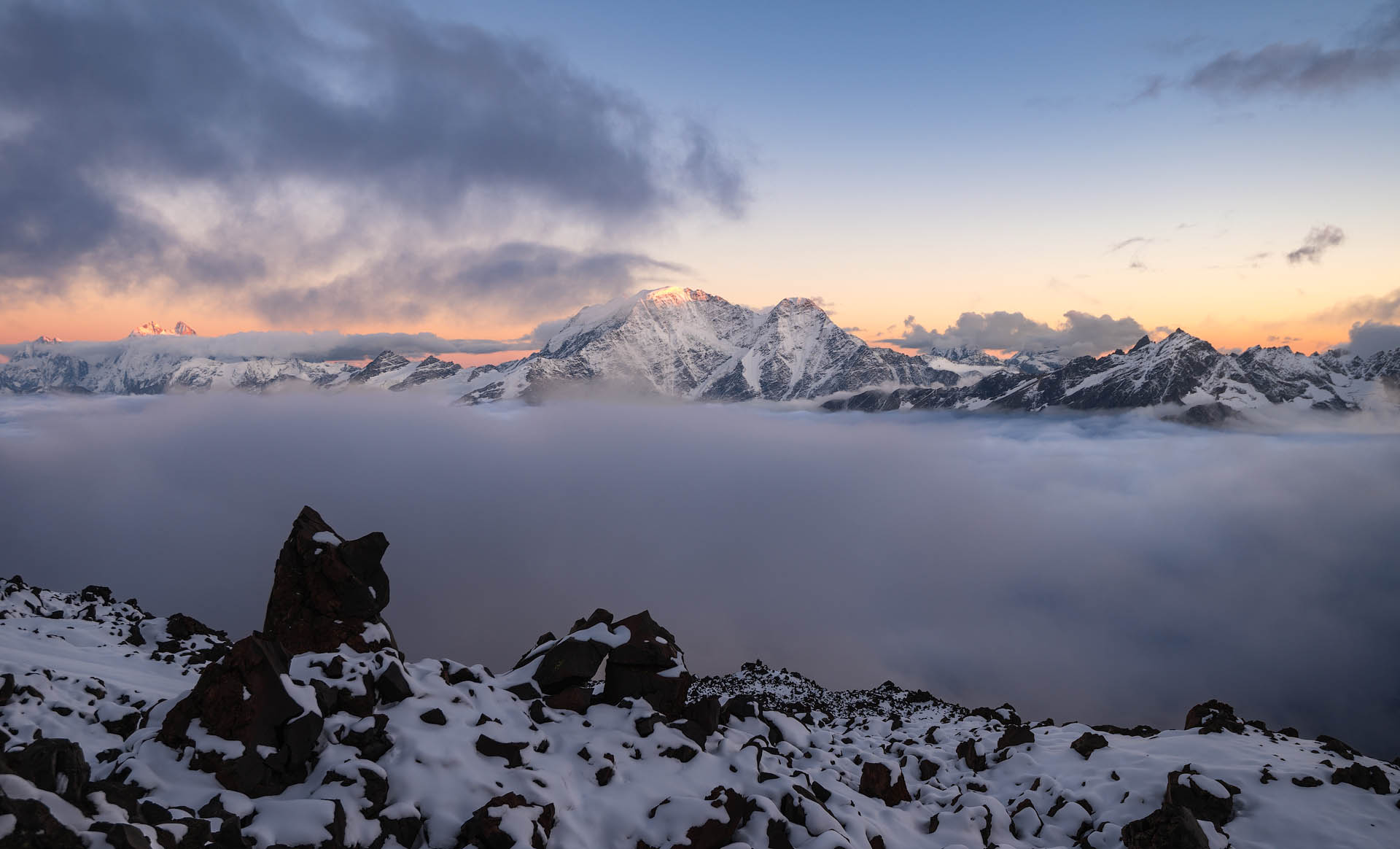 Вечер на "Ледовой базе"