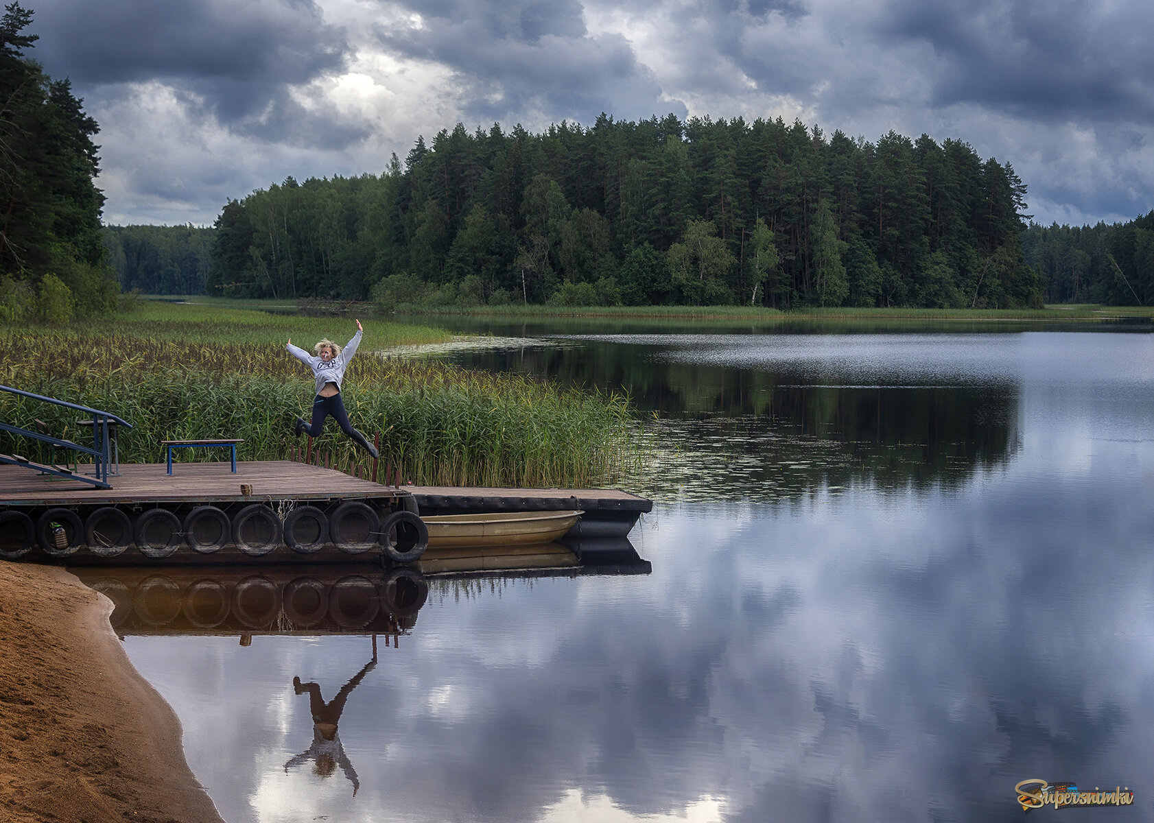 Слабое притяжение