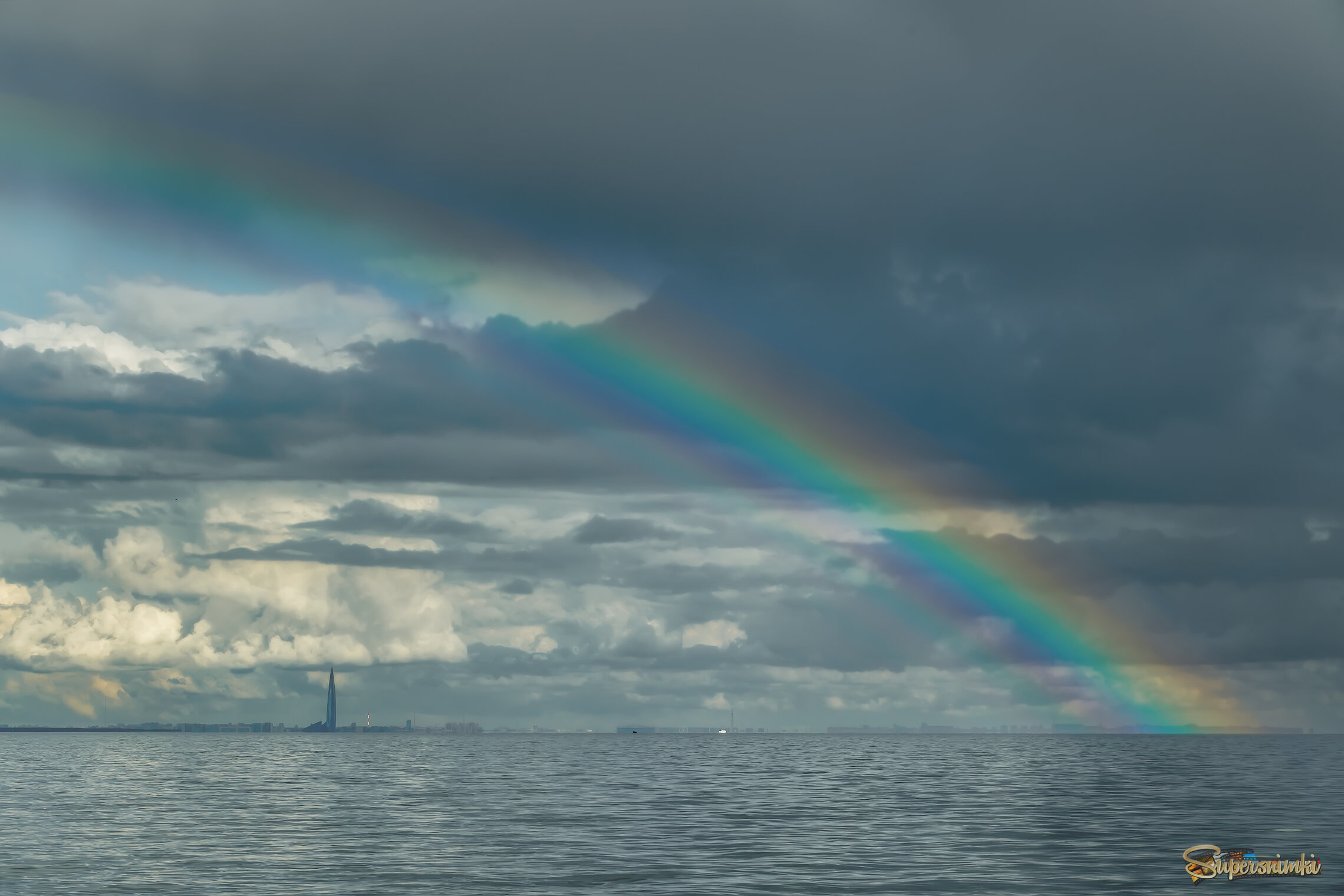 Радуга над Петербургом