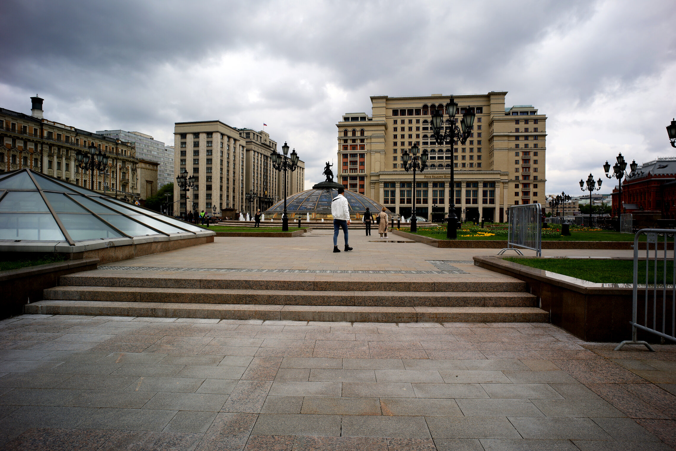 Манежная площадь