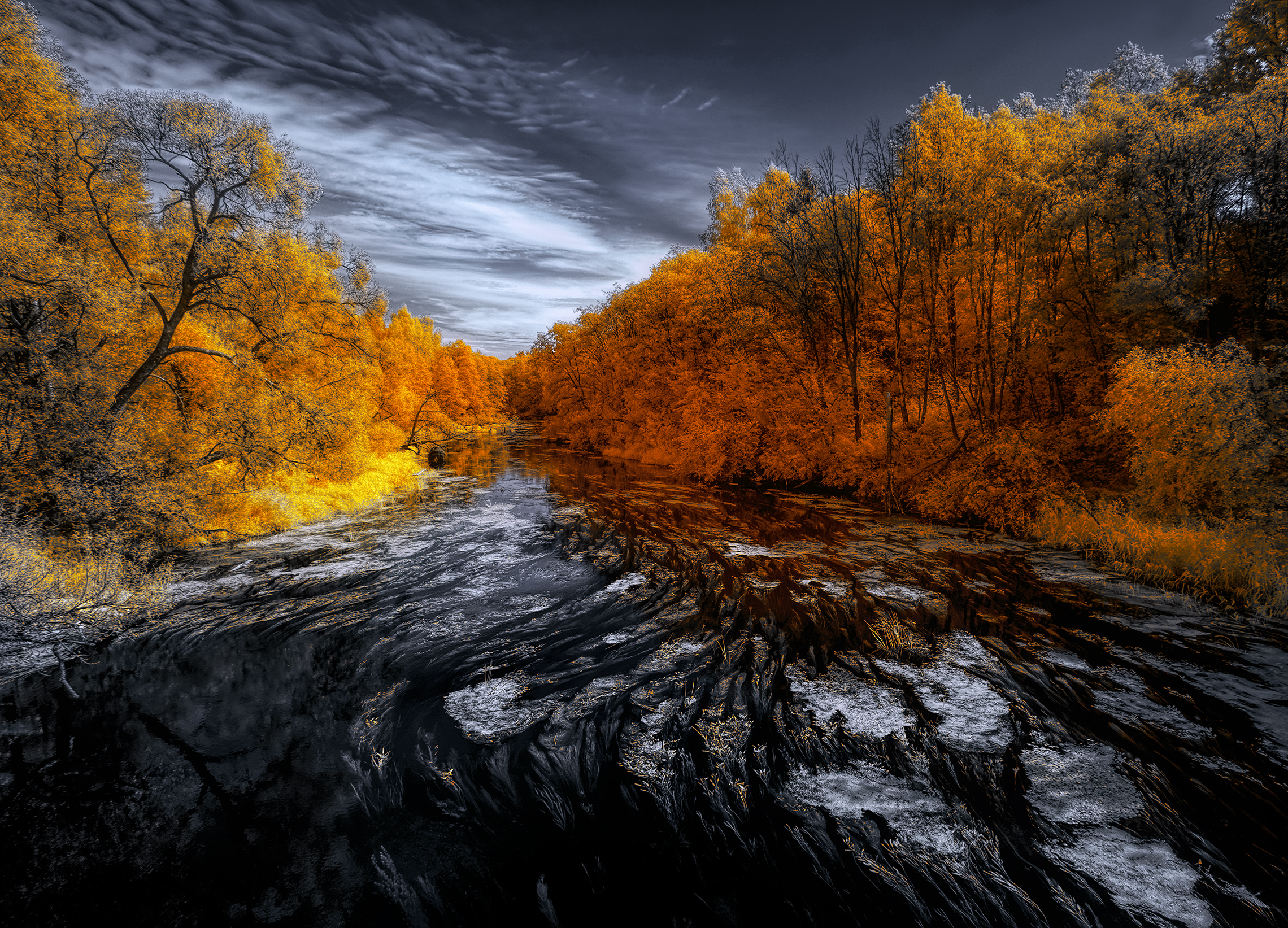 Уплывает лето