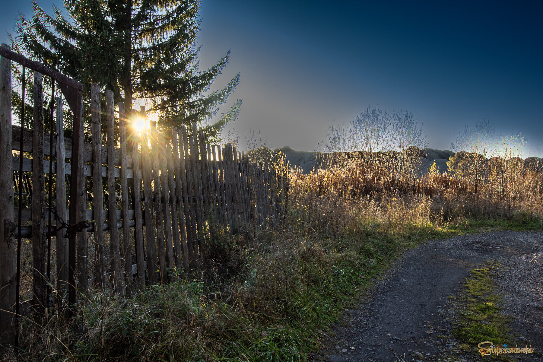 Вечер на окраине