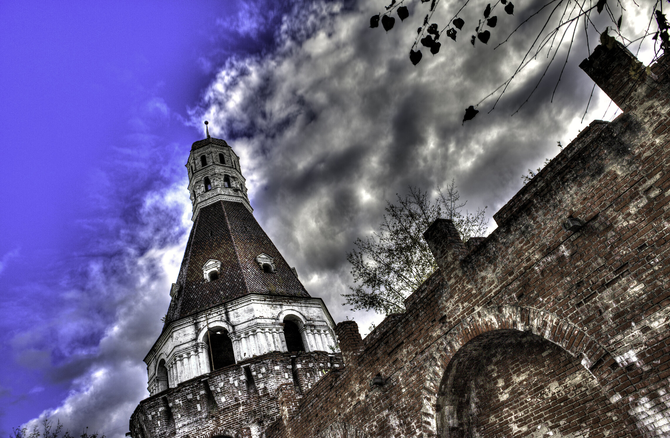 Симонов Успенский монастырь. Солевая башня