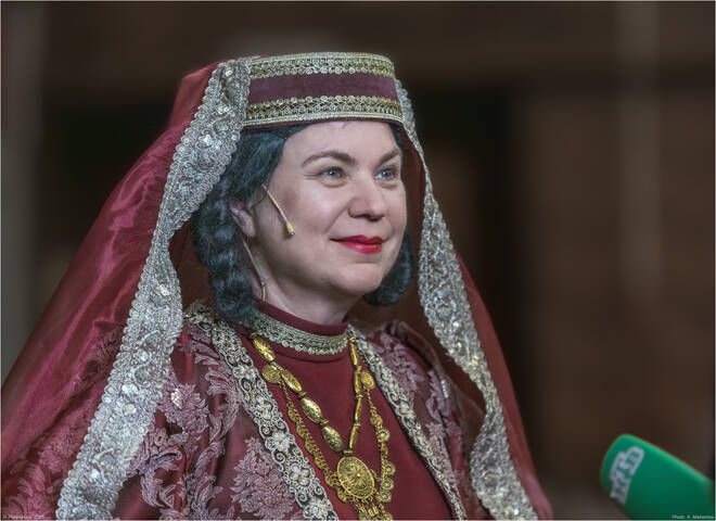Актриса з. а. Санкт-Петербурга Наталья Парашкина в роли Ханумы. 