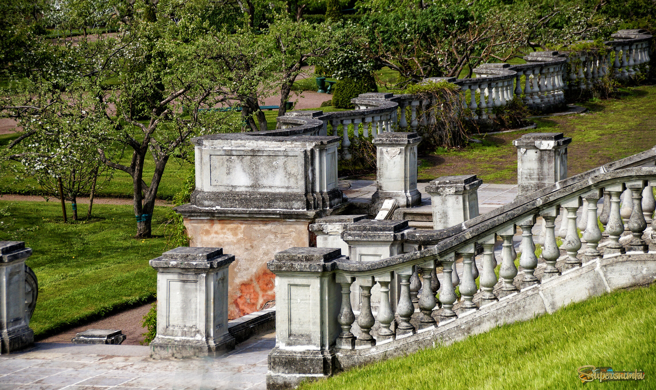 68f8437153da2433b4594933