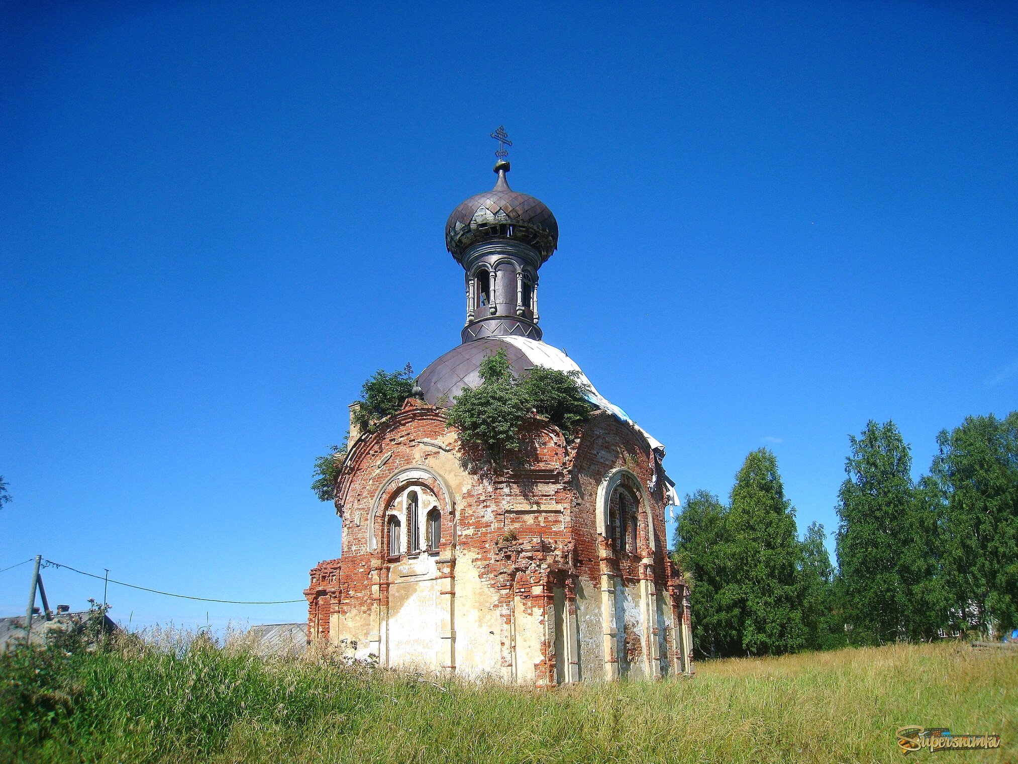 Всехсвятская церковь или Церковь всех святых.