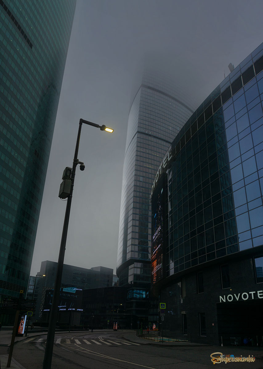 стекло и камень