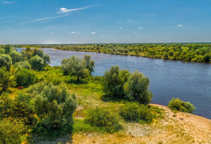 На берегу