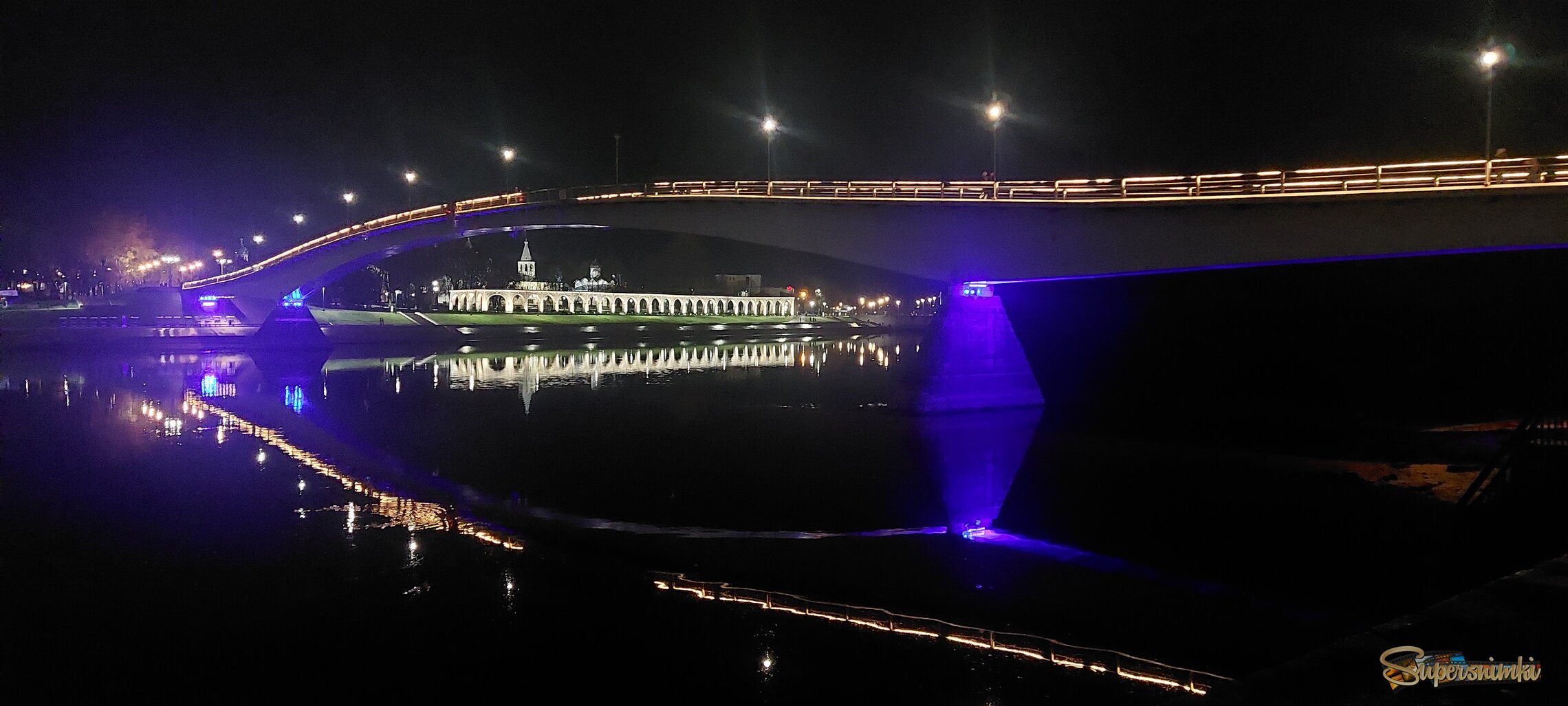 690909852e735b911409687c