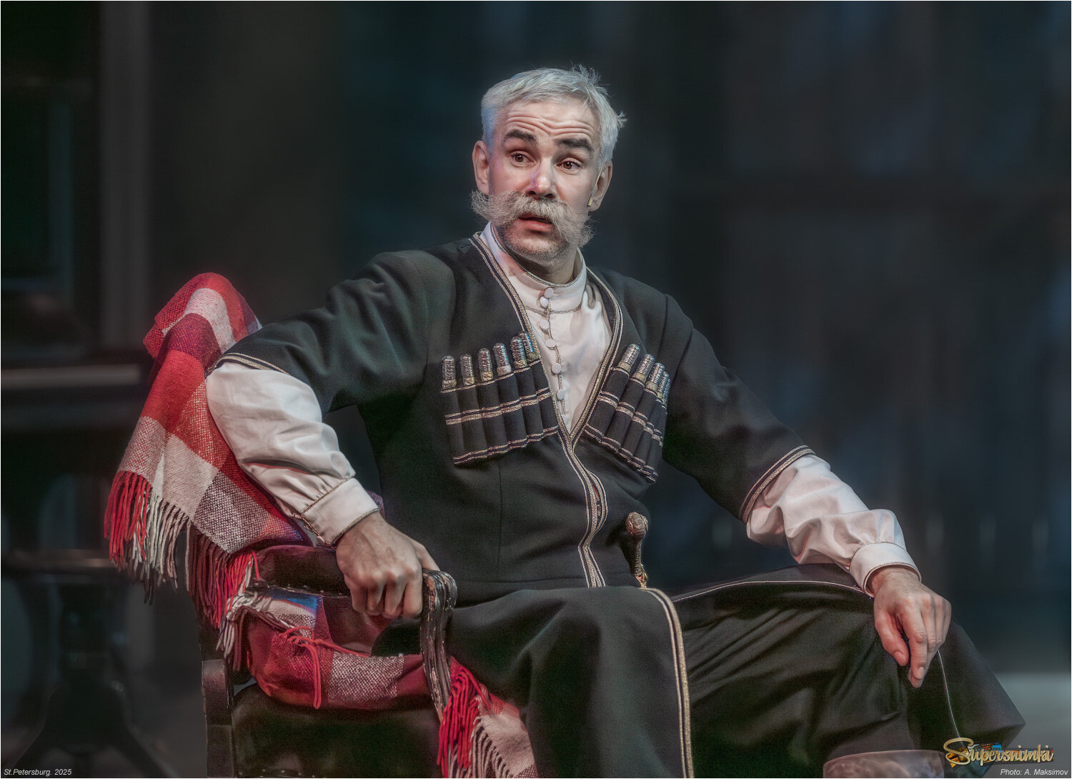 Актёр Дмитрий Гирев в роли Вано Пантиашвили (князь).