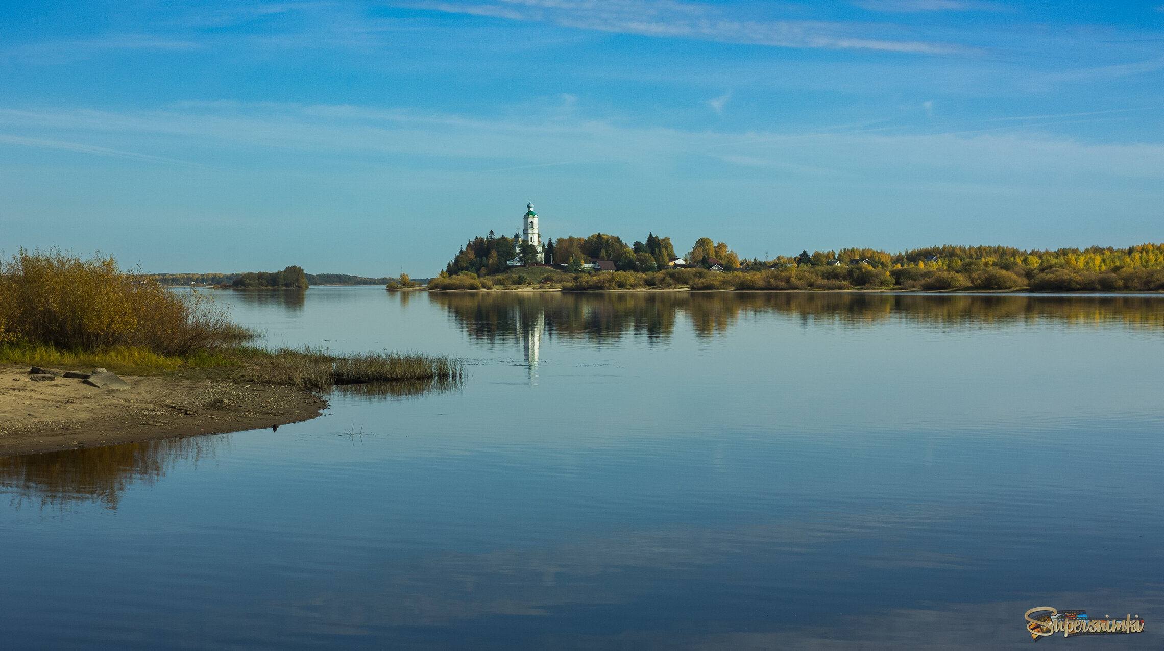 The Kubena River and the Church of Athanasius the Great in the distance on a clear October day | 16