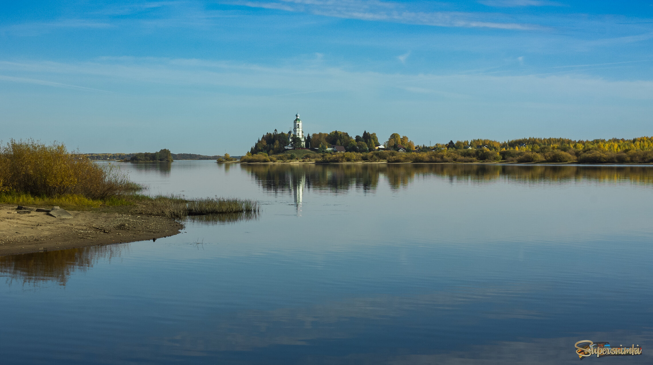The Kubena River and the Church of Athanasius the Great in the distance on a clear October day | 15