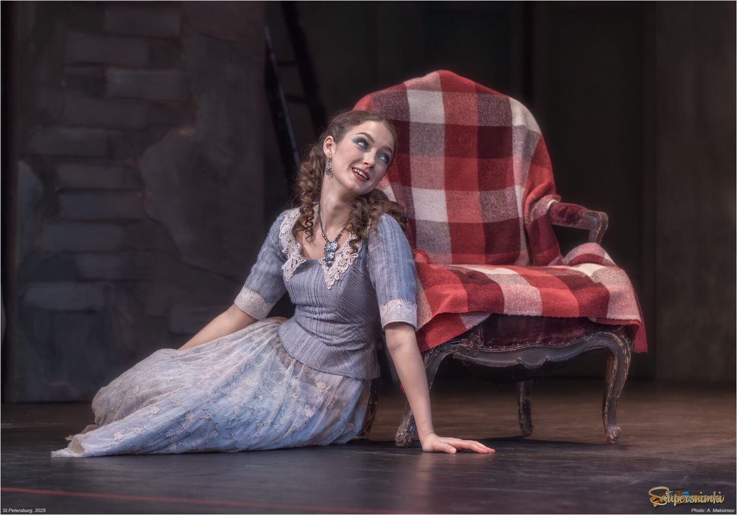  Актриса Ксения Ольховская в роли Соны.