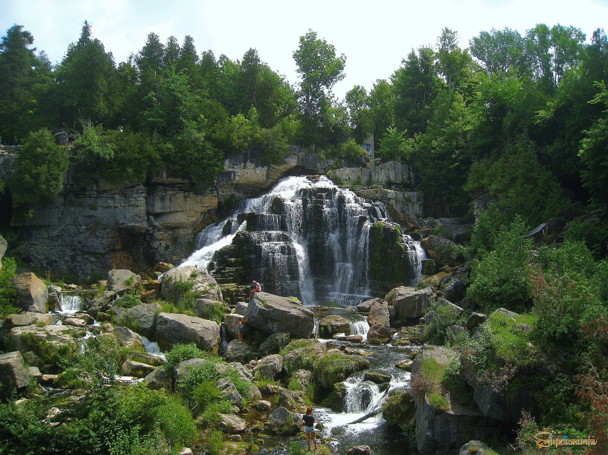Водопад Инглис Фолс, Онтарио, Канада.