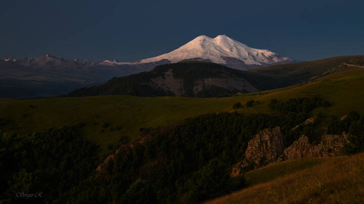 Раннее утро Приэльбрусья...