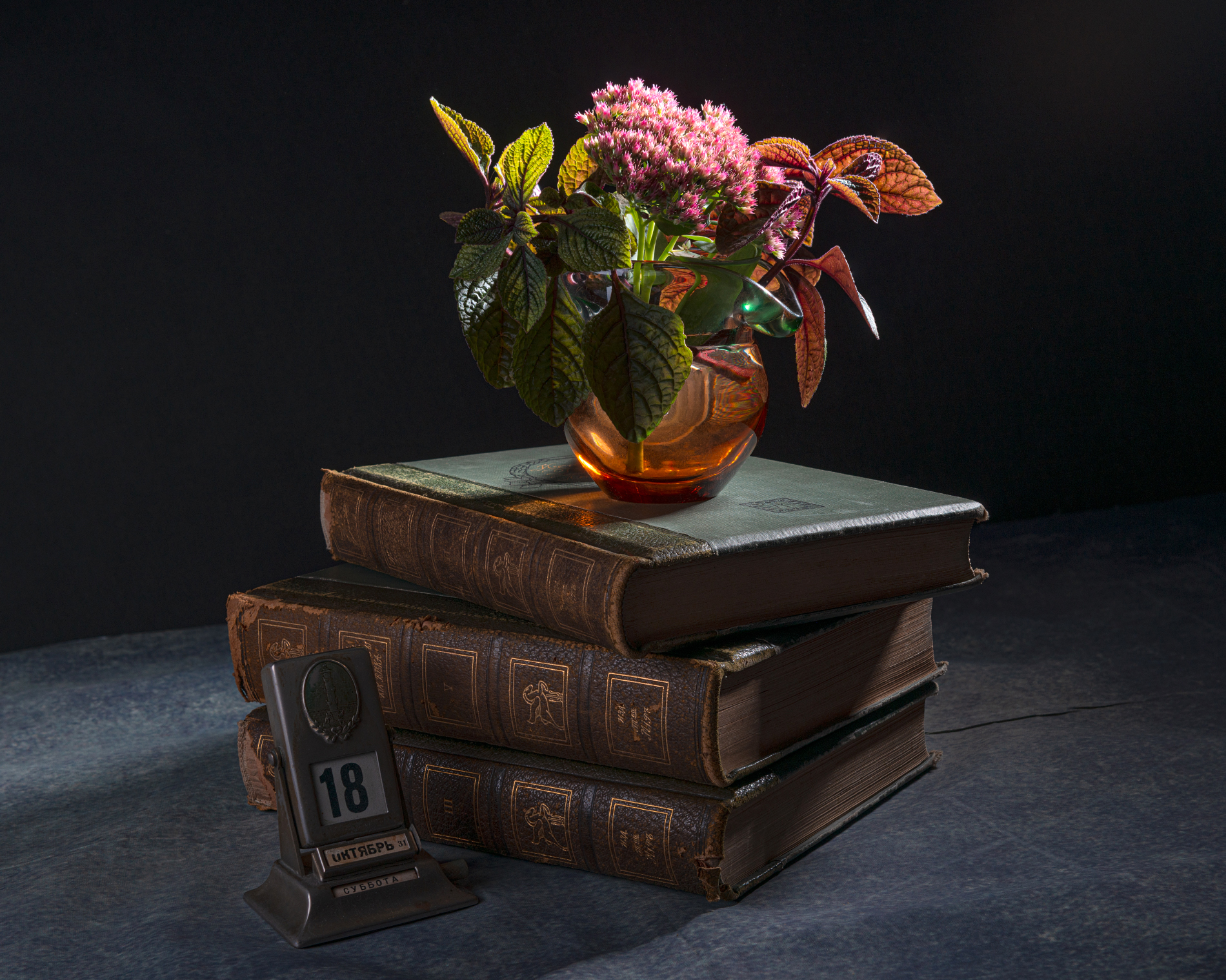 Этюд с цветами в вазе