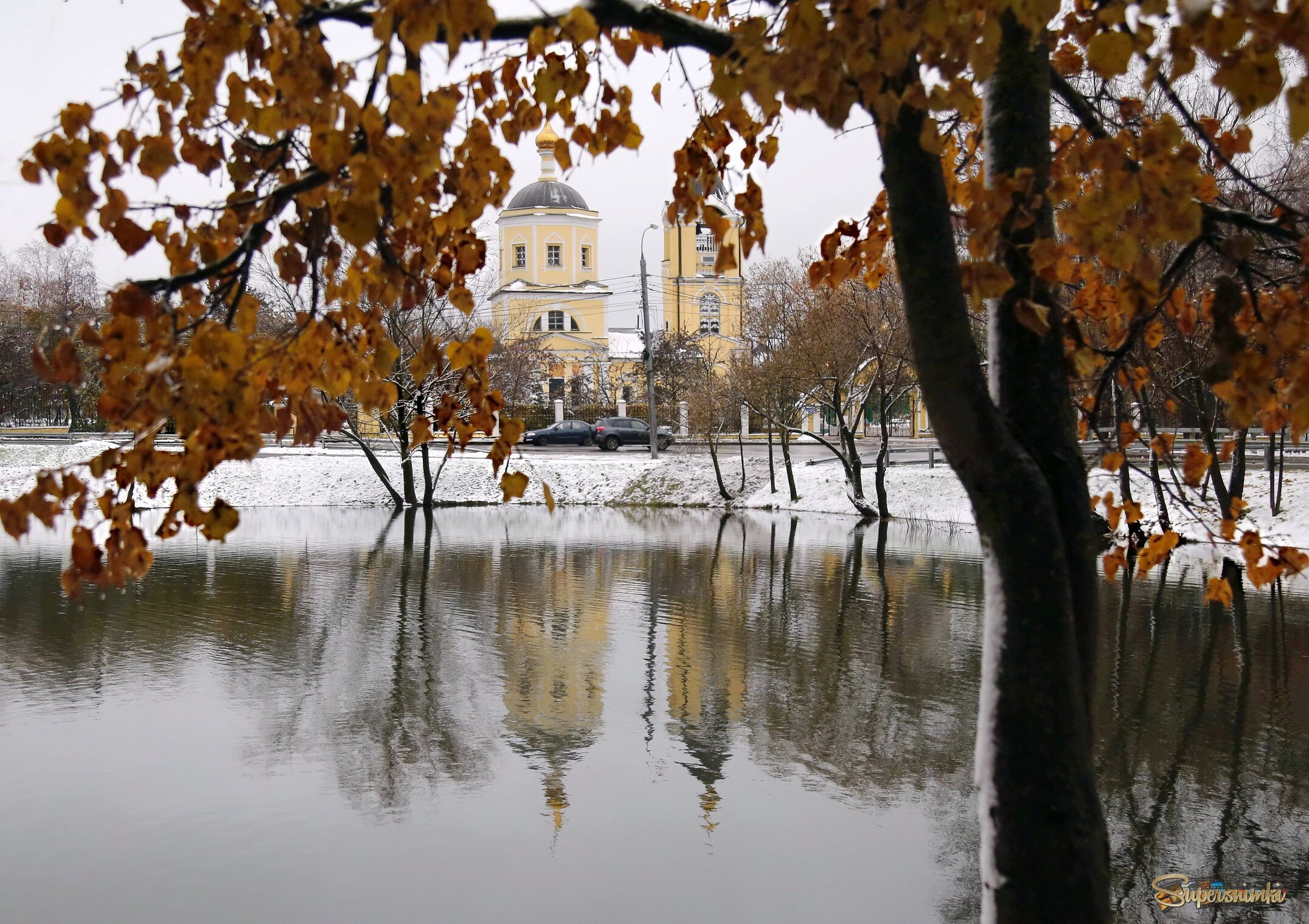 Октябрьское отражение