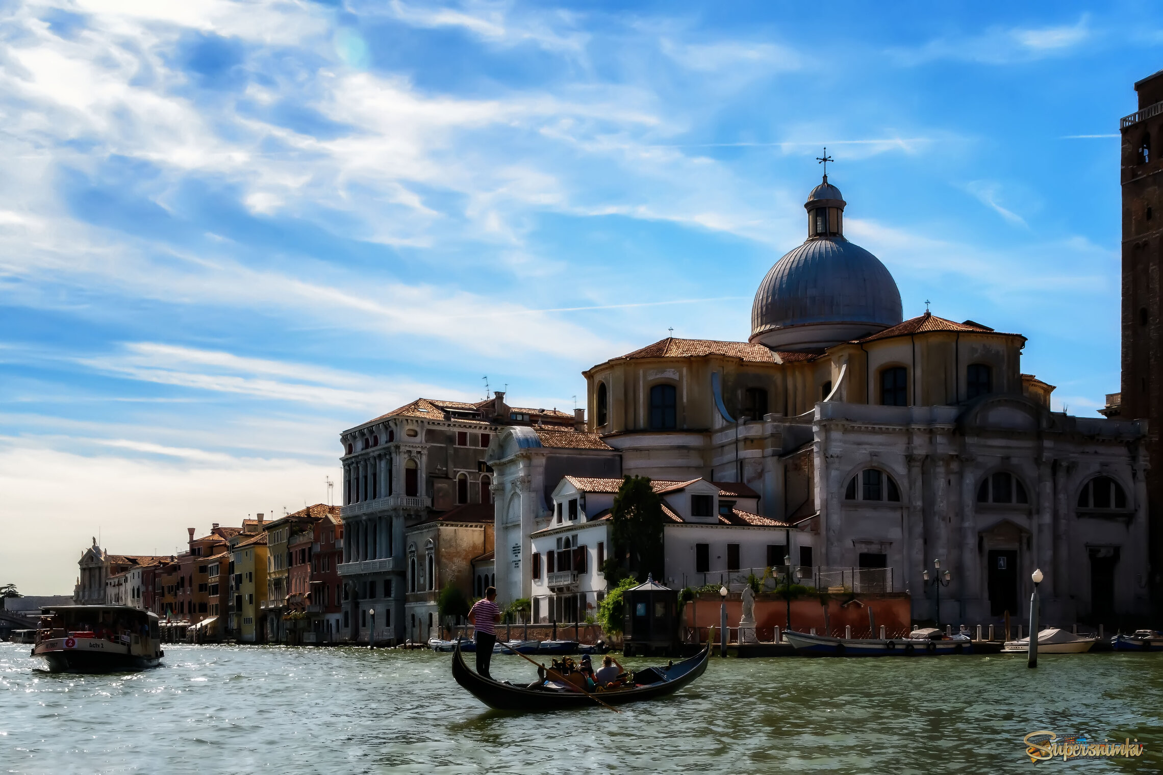 По Гранд каналу