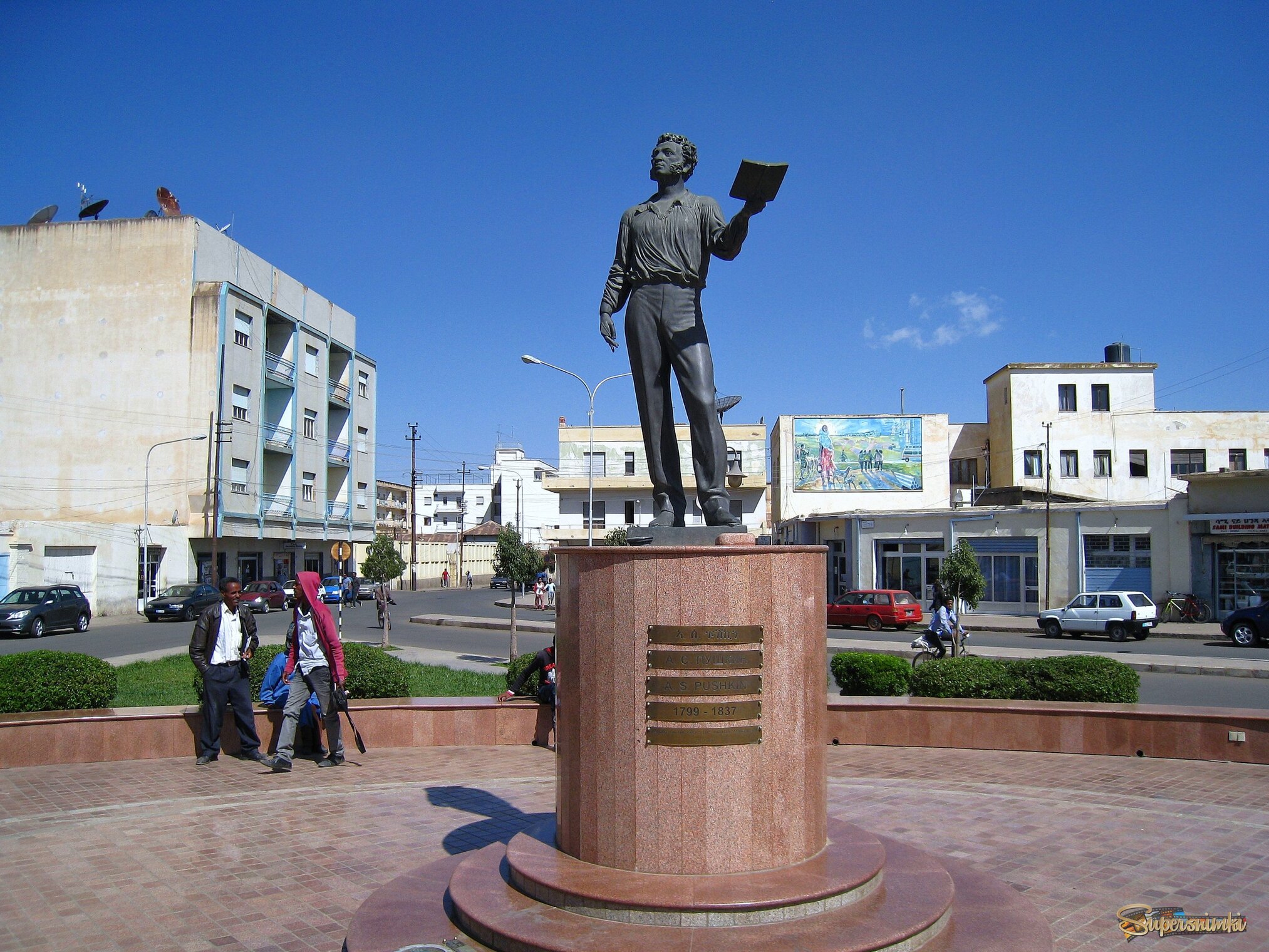 Памятник А.С Пушкину в Асмэре, Эритрея.