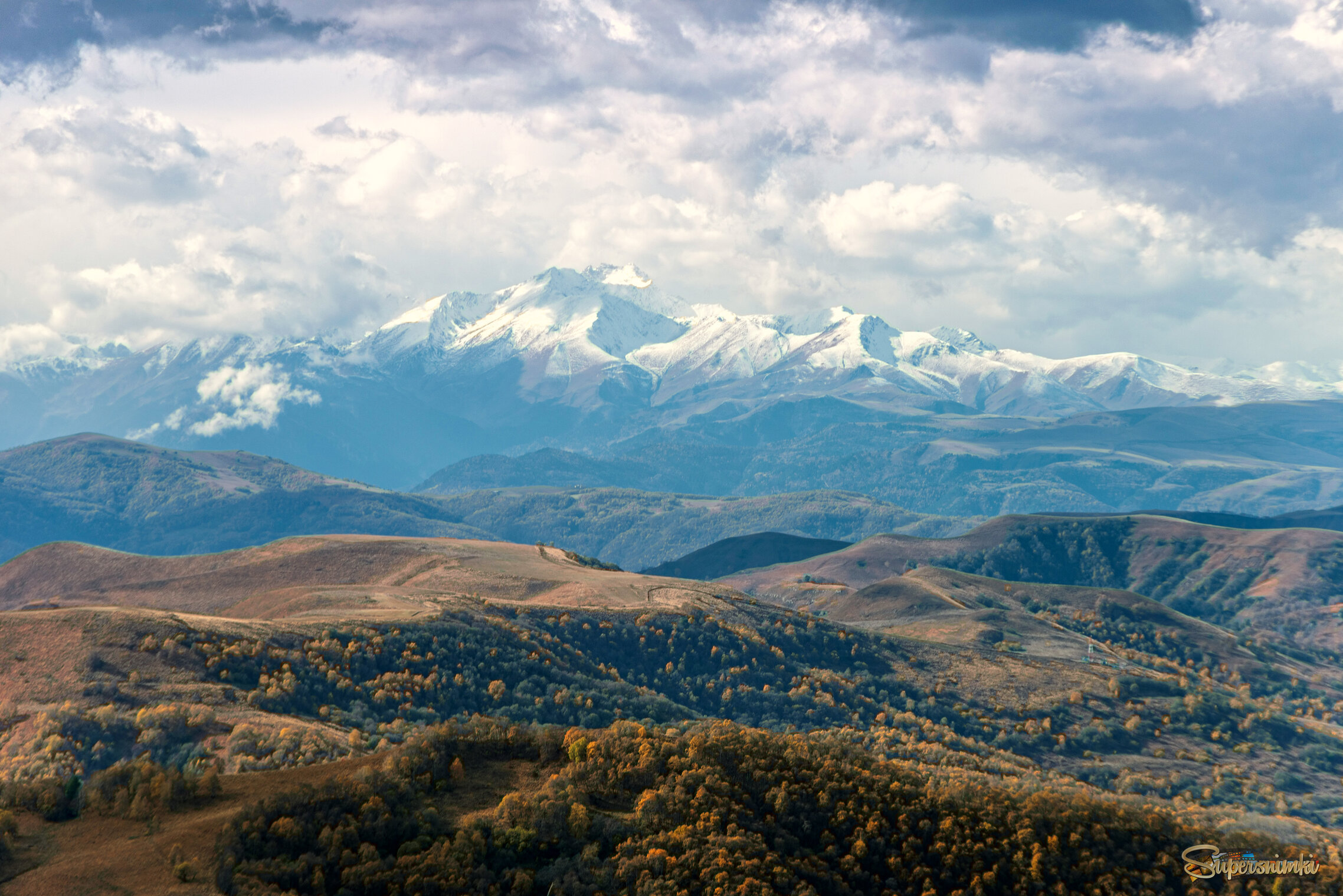 В полдень на перевале.