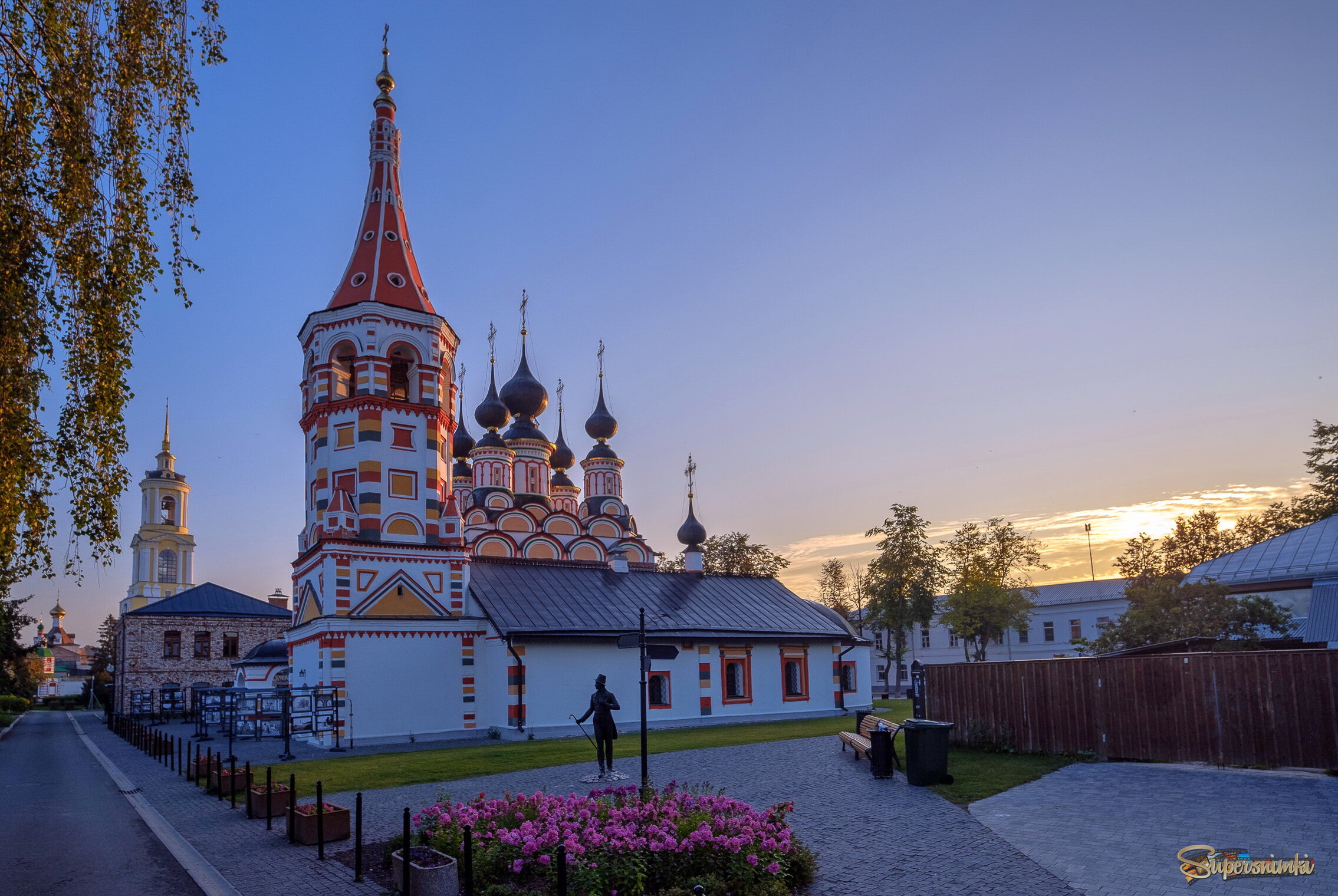 В гостх у Бальзаминова