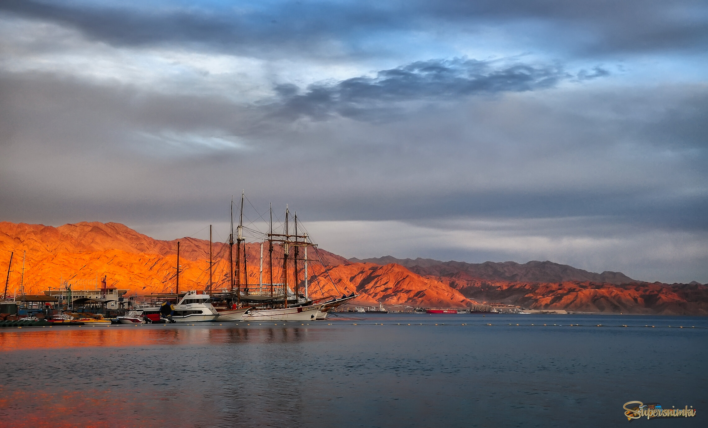 Вечер на Ближнем Востоке
