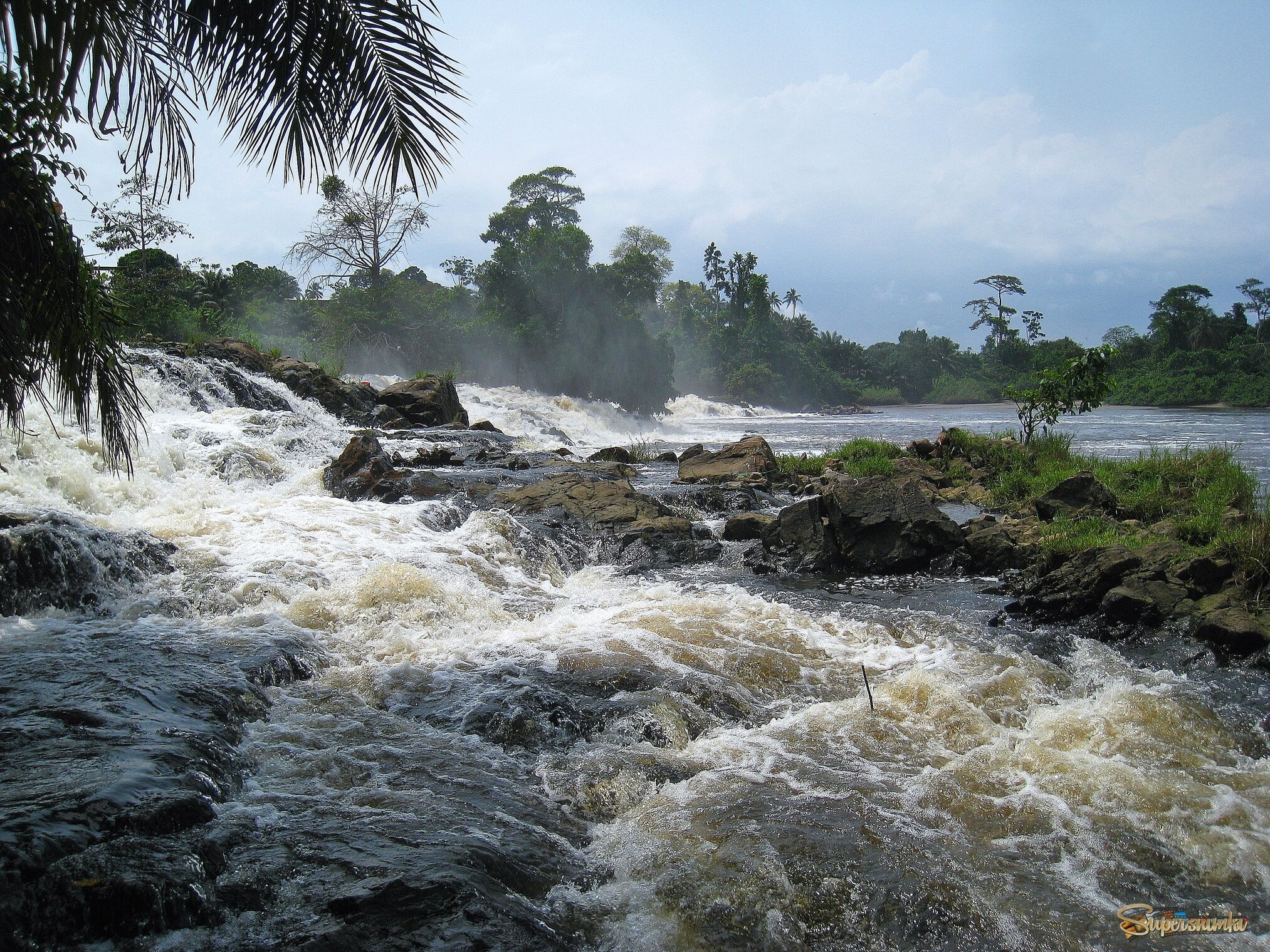 Водопад Лобе, Камерун.